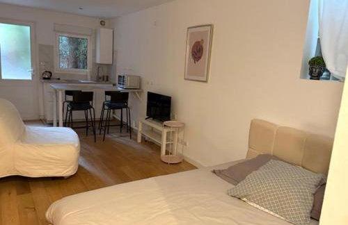 Paris Eiffel Tower et Disney apartments, parkings gratuits et sécurisés, 10 minutes métro to Paris - Foto 40