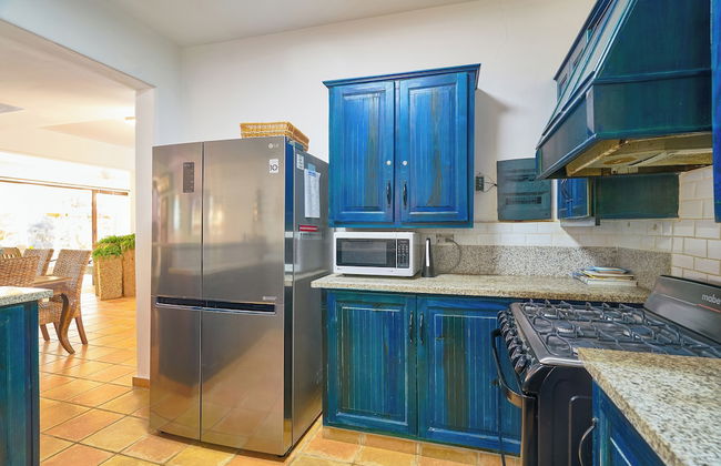 Beach Villa in El Portillo Sleeps 12 - Foto 12