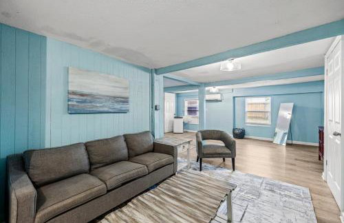 Historic Anchor at M Sleeps 7 Outdoor Shower Mins to Beach & Moody Gardens - Foto 26