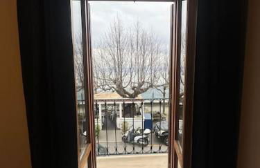 Fronte lago nel centro storico “La Casa del Lago” - Foto 1