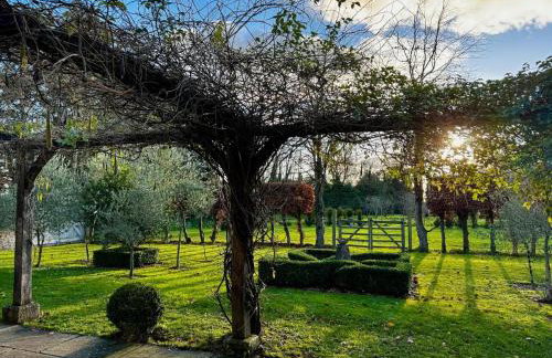 Hill House - Country Retreat by Maison Pro - Photo 18