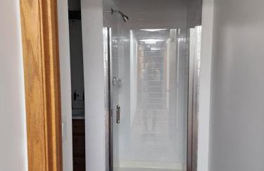 Whispering Woods Estate - Relax, Recharge, Connect - 12 wooded acres, 3 Bedrooms, 3 Baths, sleeps 10 - Foto 11