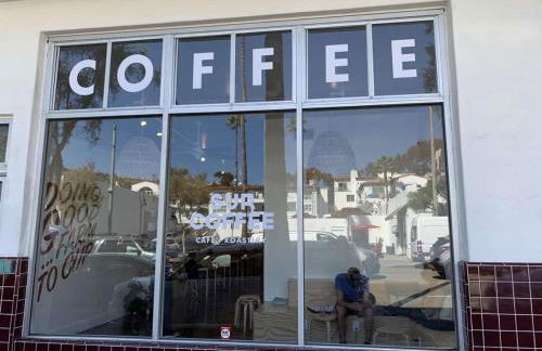 Walk To Beach 2BR Top Location - AA - Foto 35