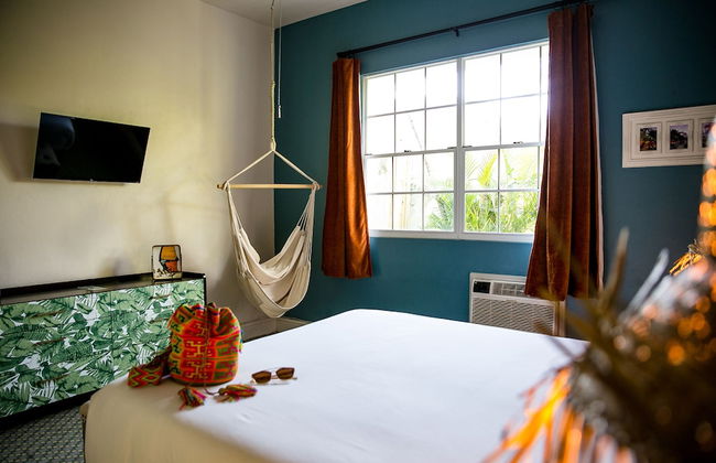 Numero Uno Beach Apartments - Photo 15