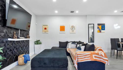 5 min to Brickell & Bars - Arcade - King Bed - Outdoor Fun - Foto 3