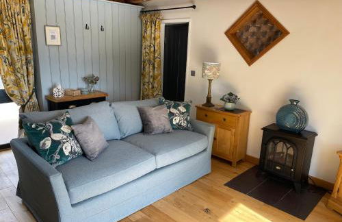 The Tack Room Cottage - Sleeps 4, Garden & Parking - Foto 13