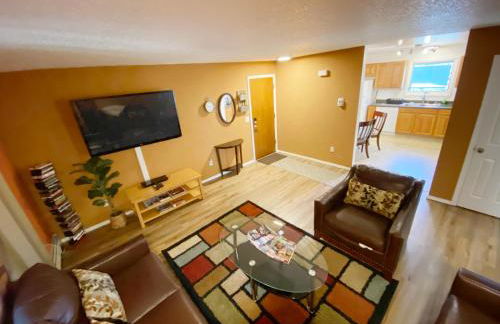Stay Anchorage! Furnished Two Bedroom Apartments With High Speed WiFi - Foto 6