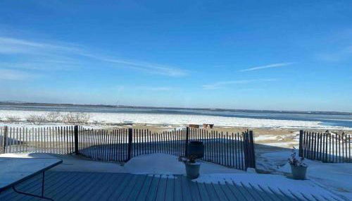 Beachfront Sunsets At Oakwood Beach - Foto 3