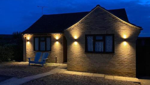 Binks Bungalow - Foto 1