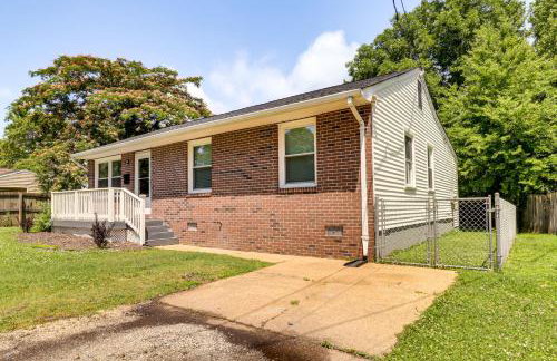 4 Mi to Hampton Coliseum Home with Yard! - Foto 24