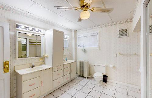 Sauna! Northern Maine Base Near Snowmobile Trails - Foto 16