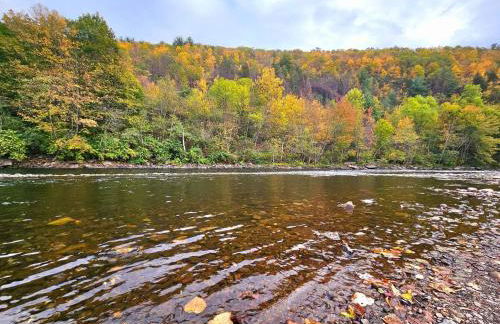Creekside Family Dreamland - Hot Tub, Firepit, Arcade - Foto 54