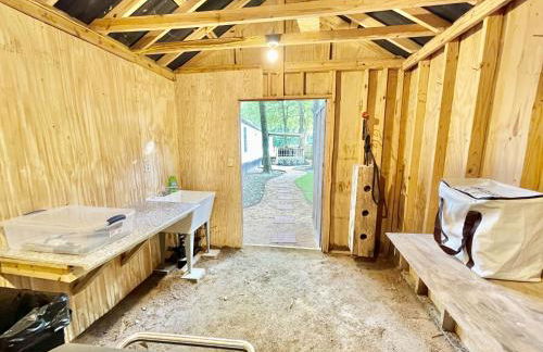 Lake Conroe 3BR Home w Boat Ramp Access, Kings, BBQ, Sleeps 8 - Photo 30