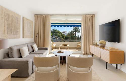 Two Bedroom Apartment - Sea View - Foto 1