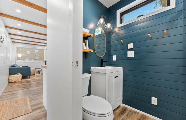 Pecan Grove Container Tiny Home Country Setting 12 min to Baylor Magnolia - Foto 29