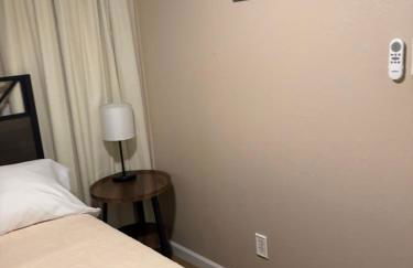 Seawall Breeze One bedroom Condo in Galveston - Photo 8