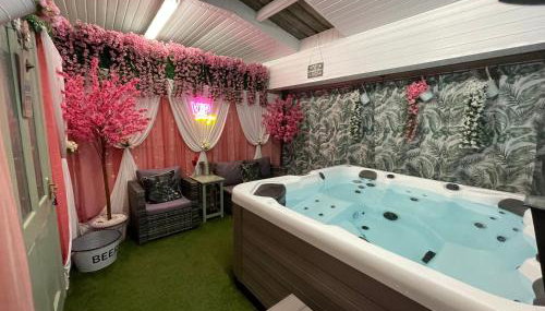 Cleomack View, Annexe apartment with Hot Tub - Foto 3
