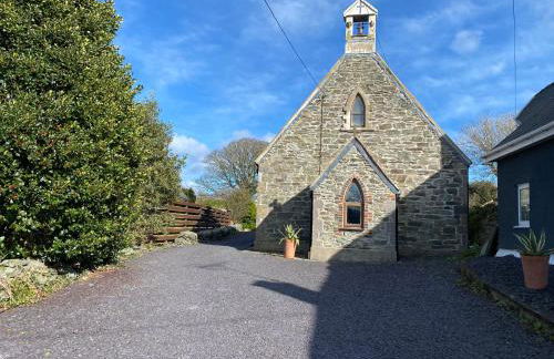 Converted chapel - Sant Pedr Newydd with sea views from garden - Photo 18