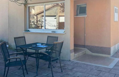 Beautiful Home In Lovorje - Photo 7