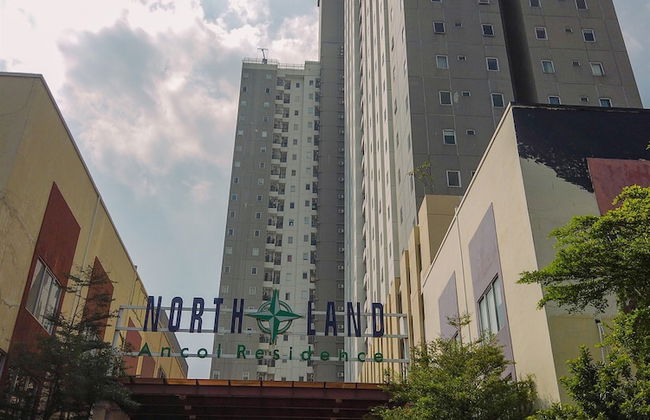 Pool View 2BR Apartment at Casablanca East Residences - Foto 21