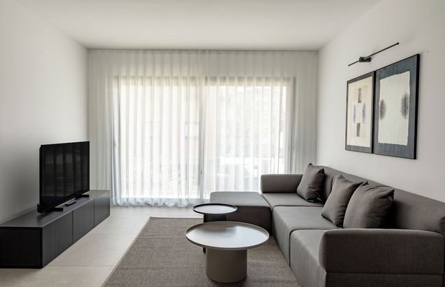 Europa Apartments - Photo 1