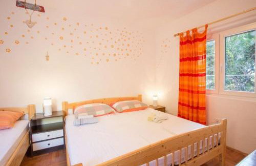 Robinson Erina - Photo 12