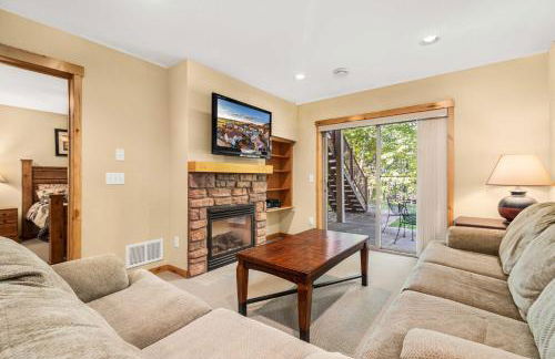 Gull Lake All-Season Getaway with Private Deck - Foto 10