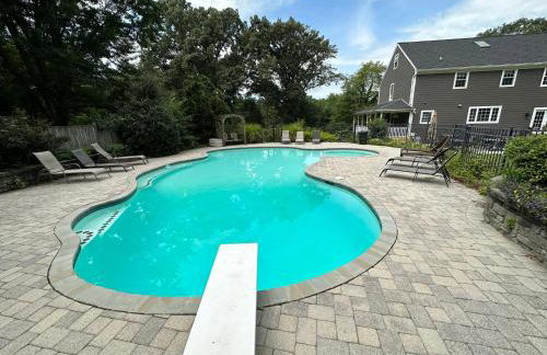 Large Home with Pool & 7 bedrooms; sleeps 21 - Foto 15
