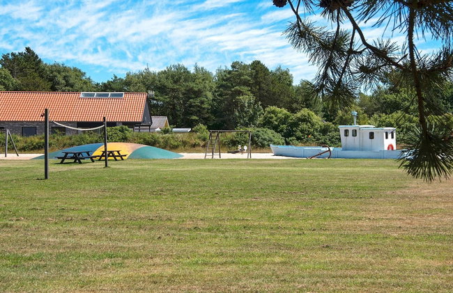 4 Person Holiday Park Home in Blavand - Foto 37