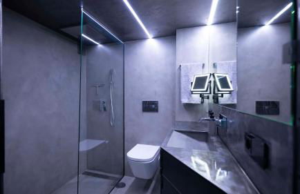 Iron House - Penthouse with Bathtub in Golden Mile & Roman Bridge - Foto 53