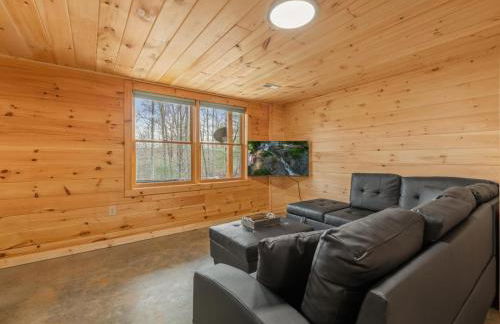 Rivendell - Stunning Views, Fireplace, Hot Tub, Billiards Table, Outdoor Fire Pit - Morganton, GA - Foto 30