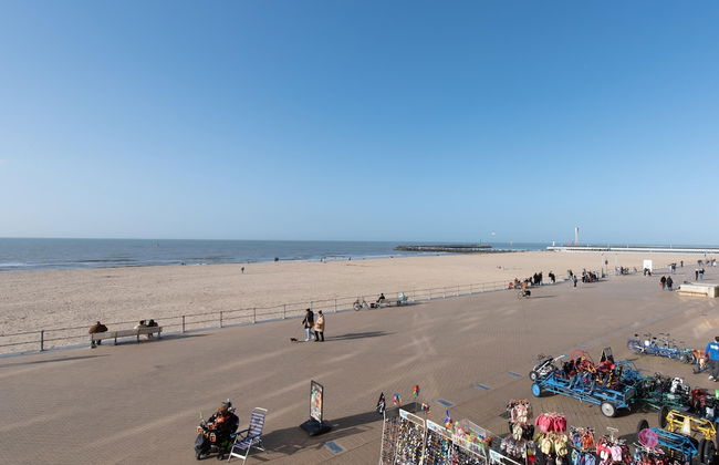 Vintage Apartment With sea View in Ostend - Photo 35