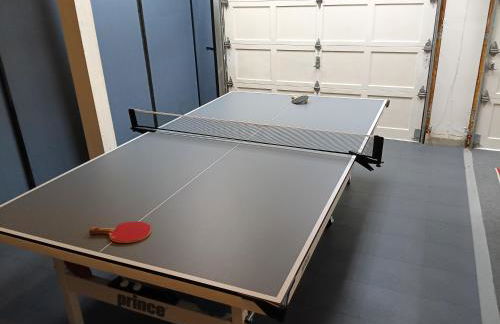 Pet and Family Friendly Bonney Lake Home Game Room - Foto 26