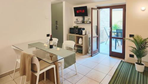 Terrazza del Borgo - Argegno central Lakeview apartment - Foto 3, stove, toaster, minibar