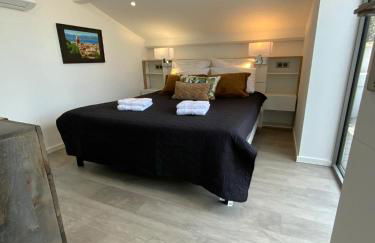 Le Rooftop Tropézien - Photo 12