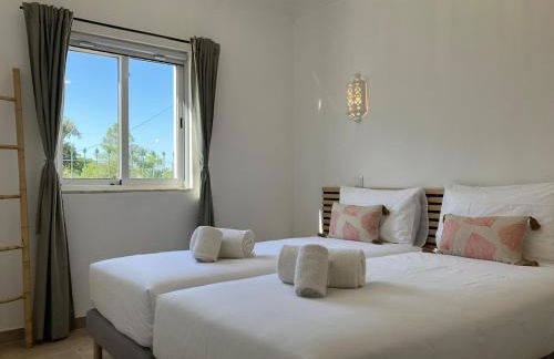 Boutique holiday home "Casa da vida doce" I Private, quiet & stylish I Pool, garden, sea view I For families, friends & couples - Foto 21