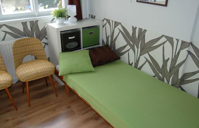 House With the Pool and Fenced Garden, Great View at Trosky Castle - Photo 2