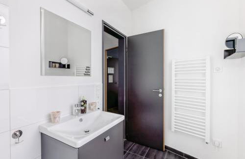 Limehome Mönchengladbach Fliethstraße - Foto 60