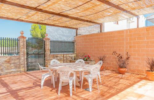 Cubo's Villa Paraiso - Photo 62