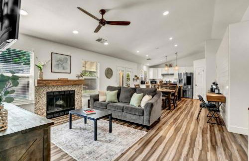 Magnolia Peaceful Vibes Cozy Near Hospital - Photo 8