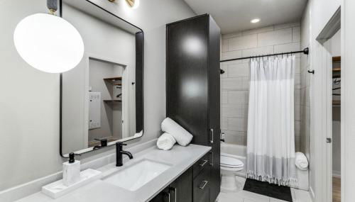 High Design 1-Bed West Village - Foto 3