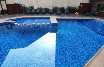 NEXTHOME City Center & Pool - Foto 27