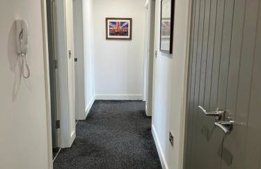 Modern and Stylish Two Bedroom Flat - Foto 25