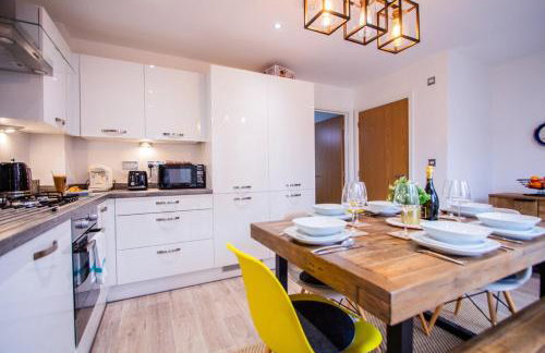 Charming 1BR House in Eccles with Free Parking - Foto 26