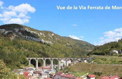 Cocon cosy en bord de rivière - Foto 7