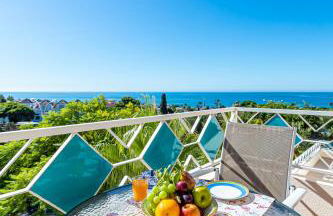 Sun & Sand Beach Apartment - Photo 3