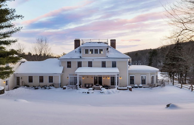 Secluded Estate Optional Guest House, Pond, Playroom, Gym & Theater Sunny Pond by Avantstay - Foto 160