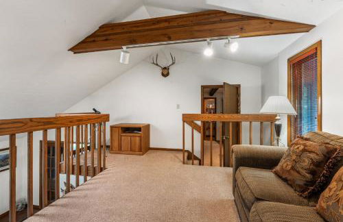 Lily Bay Lodge by Simple Life Rentals - Photo 24