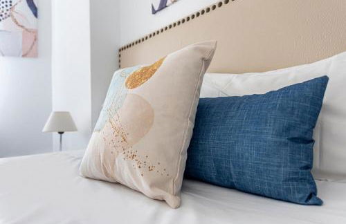 R&C APARTMENTS CLOSE to CENTER - Photo 13