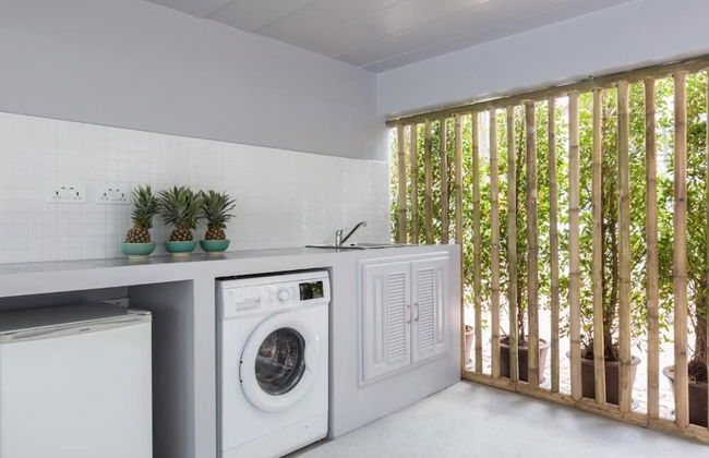 Sam-kah Karibu Beach House - Photo 14